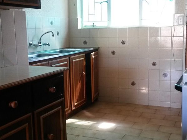 To Let 2 Bedroom Property for Rent in Flimieda North West